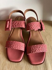 Next Pink Forever Comfort®