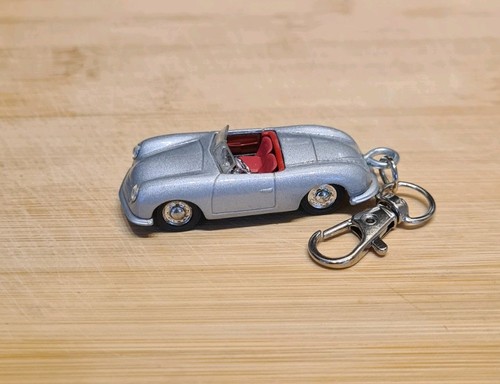 Diecast model car - 1/72,