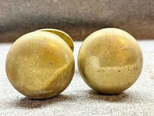 ANTIQUE BRASS DOOR KNOBS PAIR