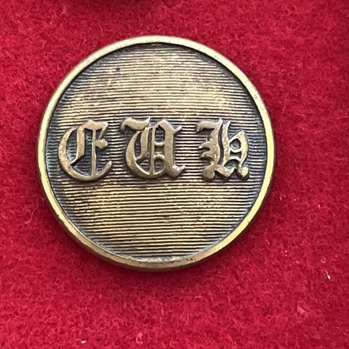 Hunt livery button essex - hunt, button.