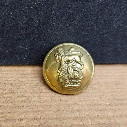 Vintage brass queens - own, royal