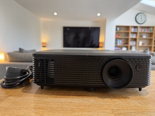 Optoma w330 000 - 3,000, home