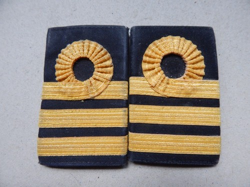 Royal navy commander - royal, rank