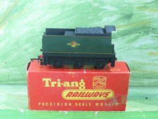 Triang R38 tender for R356 Battle of Britain Class loco tender