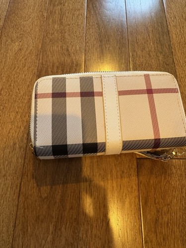 Women plaid zip around - women’s, zip-around