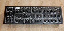 Behringer Pro-1 Analogue Synthesiser(VERY NICE SYNTHESIZER!!!)