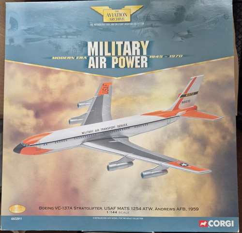 Corgi aviation boeing 137a - corgi, vc-137a