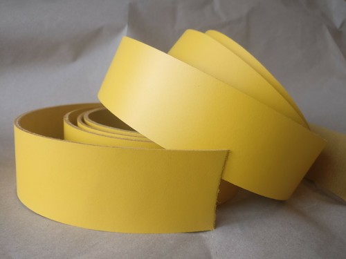 Yellow leather 127cm - 50"+, long