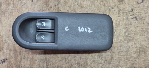 Renault clio front driver - front, side