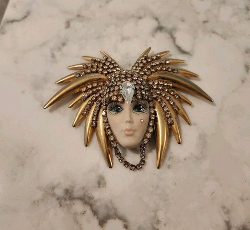 Showgirl figural - showgirl,