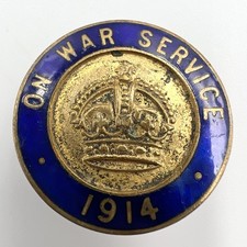 Genuine WW1 1914 On War Service Lapel Badge