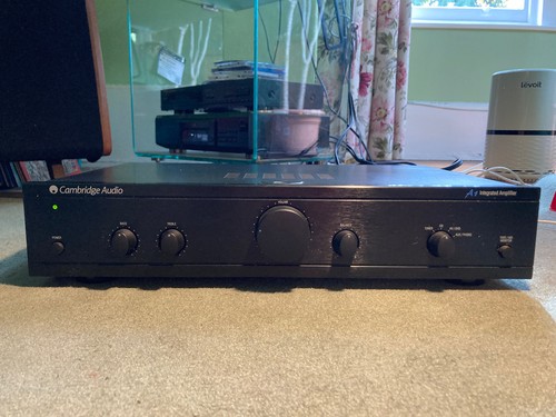 Cambridge audio stereo - a1,