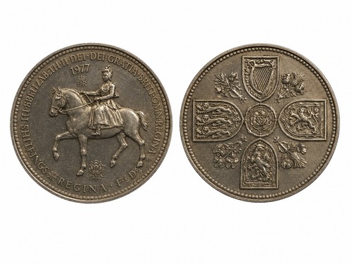 1977 qell silver jubilee crown - silver,