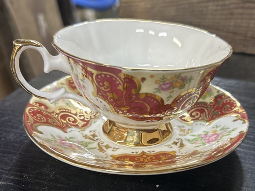 Elizabethan fine bone china - elizabethan,