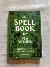 Spell Book for New Witches, Ambrosia Hawthorn