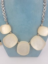 Jaeger necklace chunky plastic