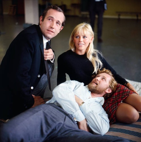Actors ian hendry - ian, ,