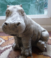 STONE GARDEN HIPPO STATUE  ORNAMENT