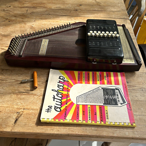 Chord harp autoharp - autoharp, 15