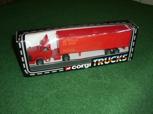 Corgi trucks royal - trucks, mail