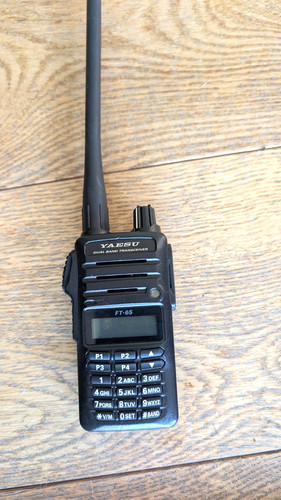 Yaeus 65e handheld uhf vhf - yaeus,