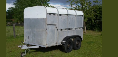 Twin axel animal trailer - twin,