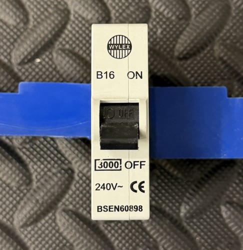 Wylex b16 amp push plug - b16,
