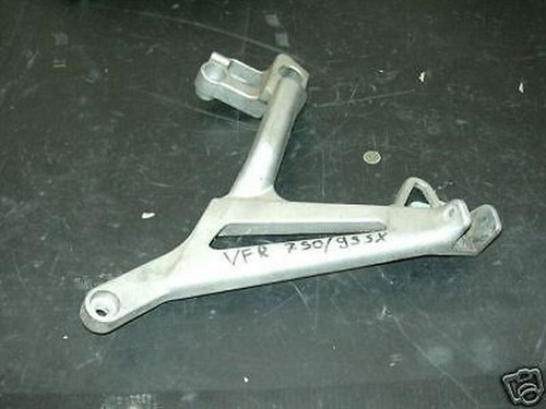 Rear left footrest - rear,