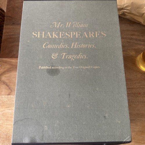 Folio society shakespeare - society,