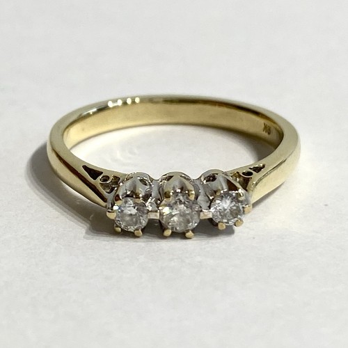 Diamond ring 9ct gold trilogy - 9ct,