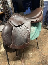 Bates Victrix 17” Jump Saddle Brown Luxe Leather
