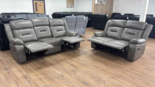 Lazyboy 2 seater - 3,