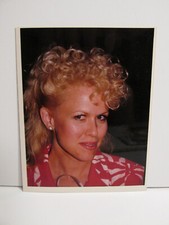 1980S VINTAGE FOUND PHOTOGRAPH