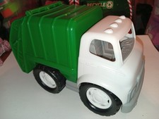 Chunky White And Green