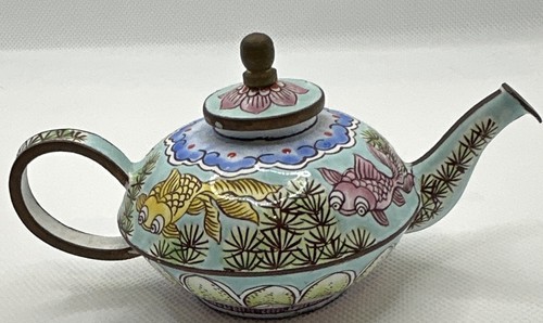 Trade aid painted ceramic - trade+aid,