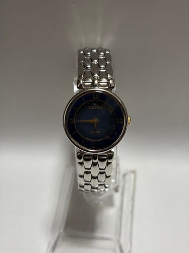Seiko solar watch - solar, v110-0a40