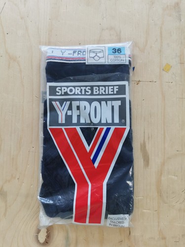 Vintage front jockey - y,