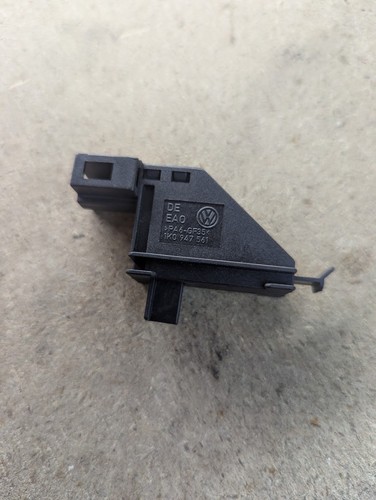 2010 sirocco glove box - 2010,