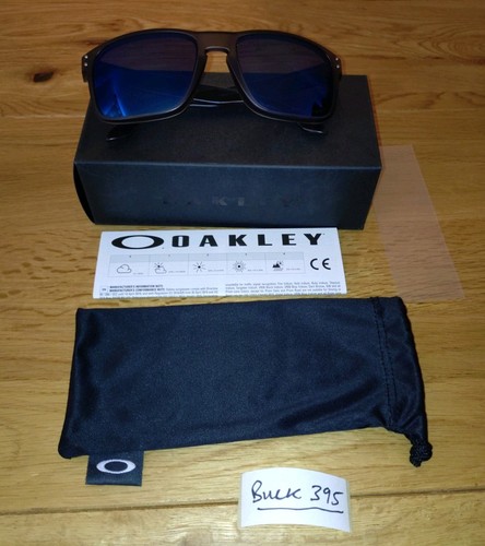 Oakley holbrook matte crystal - oakley,