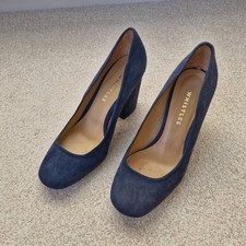 whistles, navy round toe