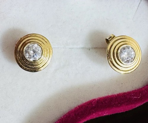 Pure 18k 750 - 750, dubai