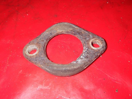Exhaust holder manifold crown
