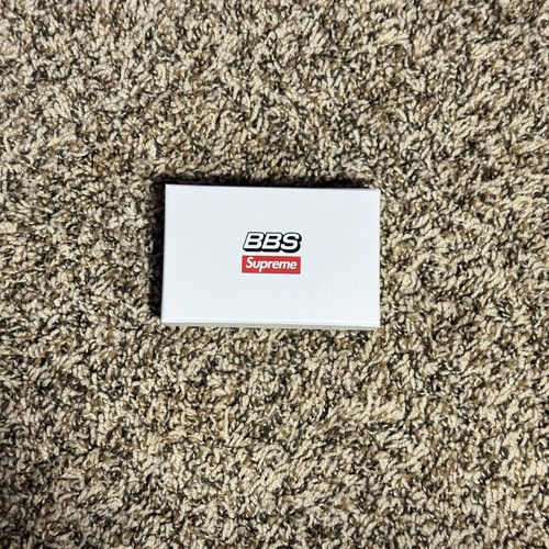 Supreme bbs keychain - bbs,