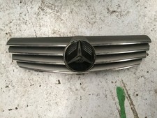 2006 MERCEDES CLK GRILLE FRONT SILVER WITH CHROME 4 BLADES GENUINE A2098800183