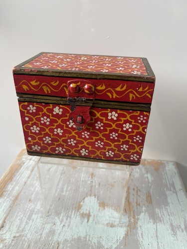 Hand painted wood - wood, trinket
