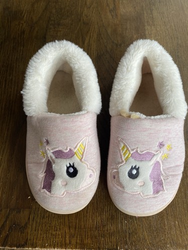 Girls pink unicorn slippers - pink,