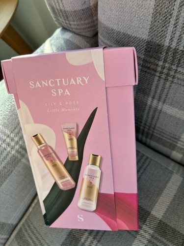 Sanctuary spa lilly rose - &,
