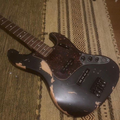Fender jazz bass - fender,