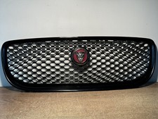 Jaguar XE X760 2017 R-Design