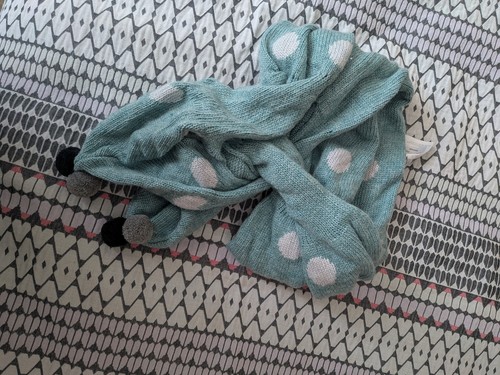 White stuff duck egg blue - white,